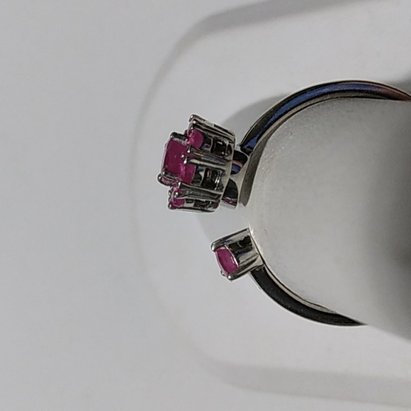 Ruby Spinner Ring - Picture 3 of 5